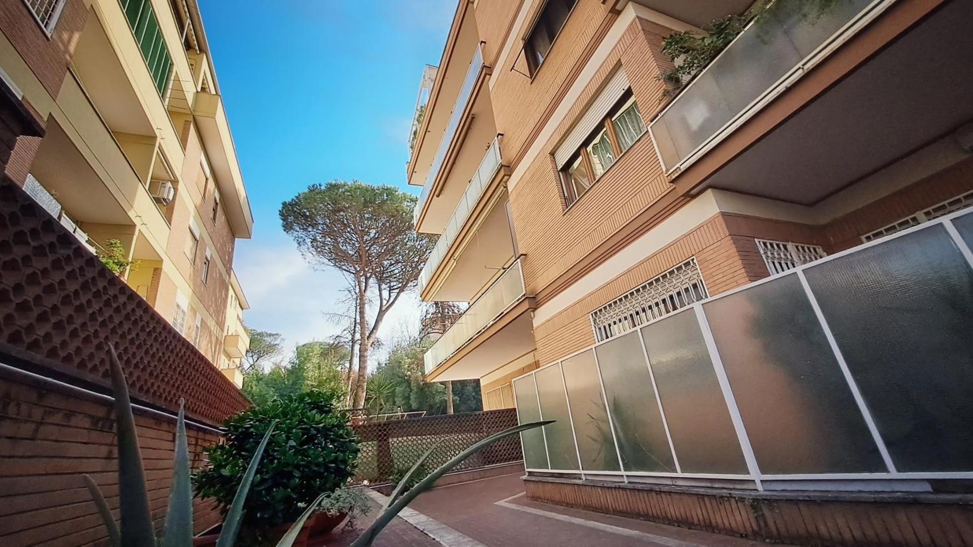 Roma Bema Apartment - Charme E Relax A Due Passi Dal Vaticano Exterior foto